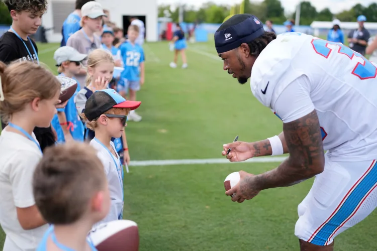 Titans' Cedric Gray in concussion protocol after UTV crash